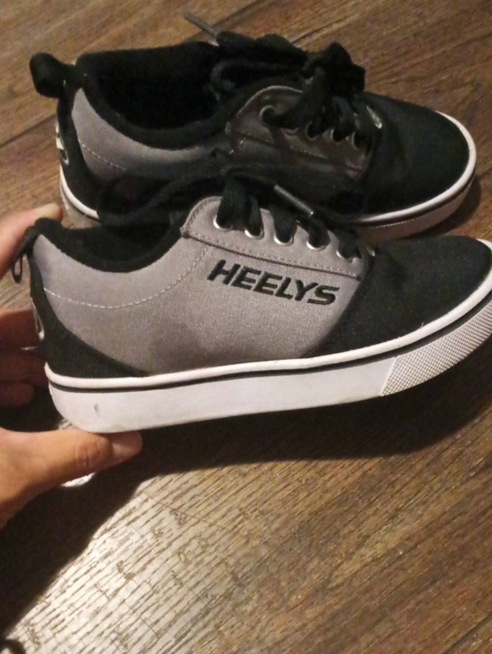 Heelys Black and Gray Low-Top Skate Shoes with White Sole